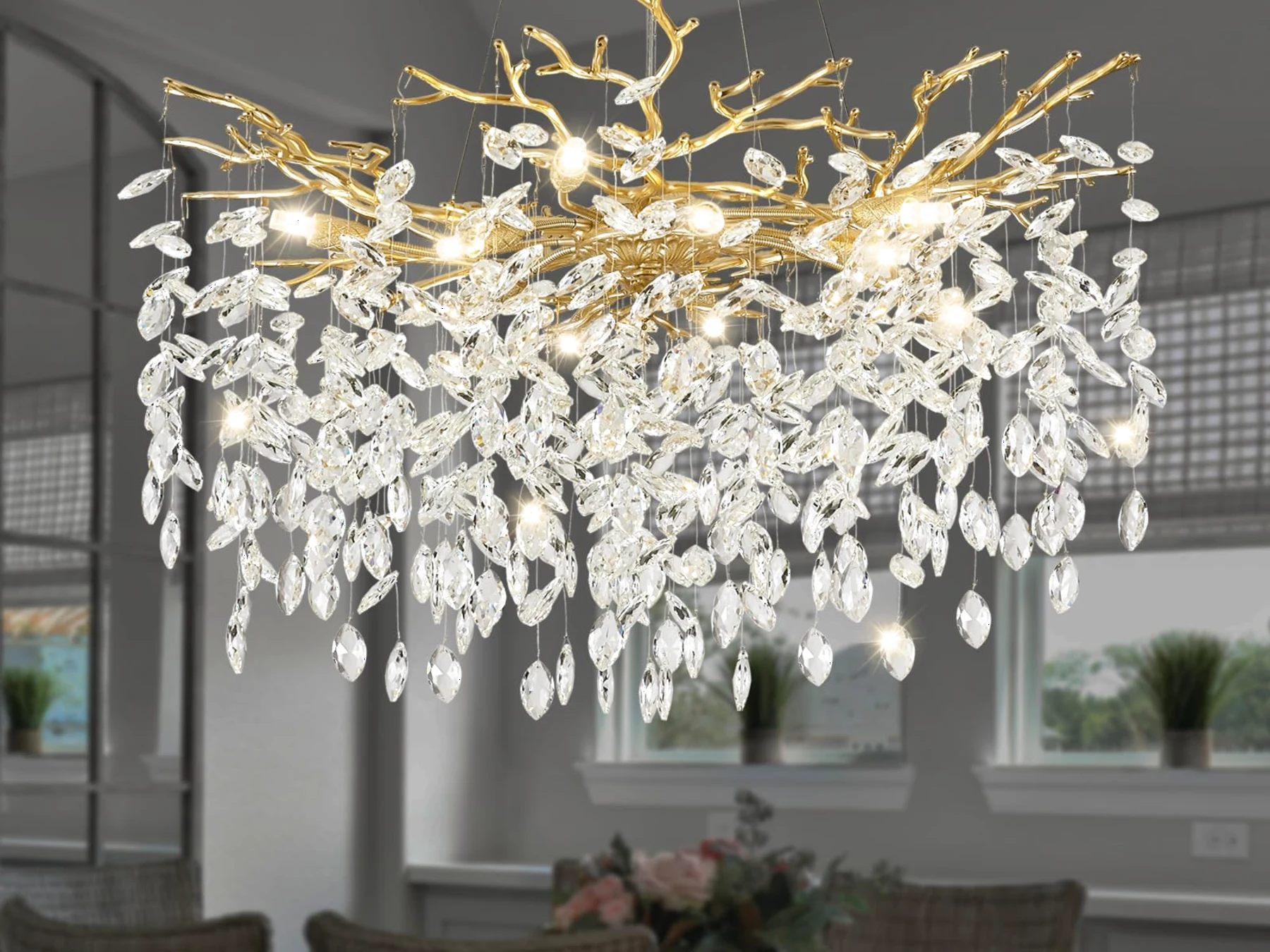 Chandeliers — Sculptural centrepieces by Elvato